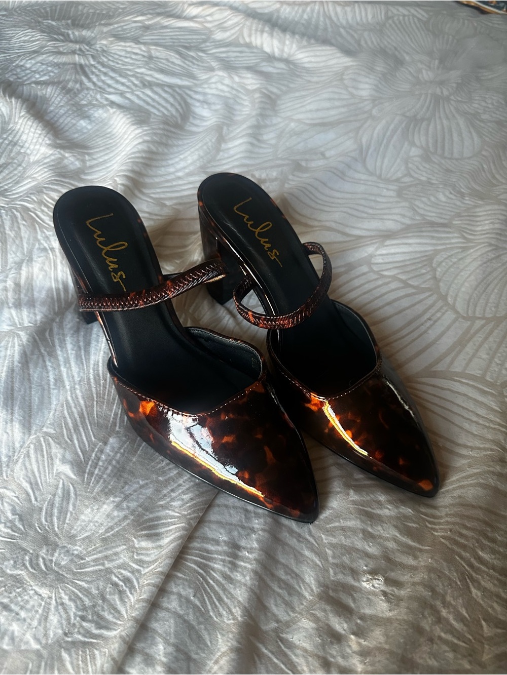 Lulu's Tortoiseshell Pointed-Toe Mary Jane Mules in Brown
